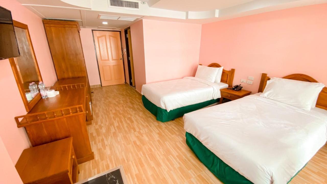 A.A. Pattaya Golden Beach Hotel Exterior photo